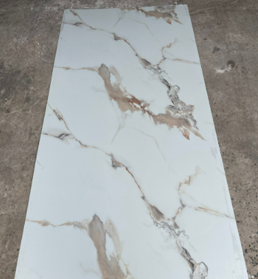 Tổng hợp các mẫu tấm nhựa dán tường giả đá mới rẻ đẹp nhất 2025