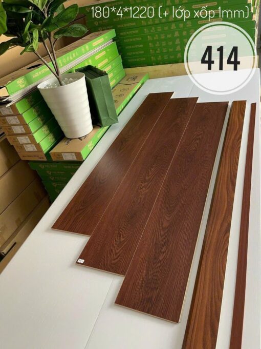 Sàn nhựa khoá hèm 414 - 5x180x1220mm