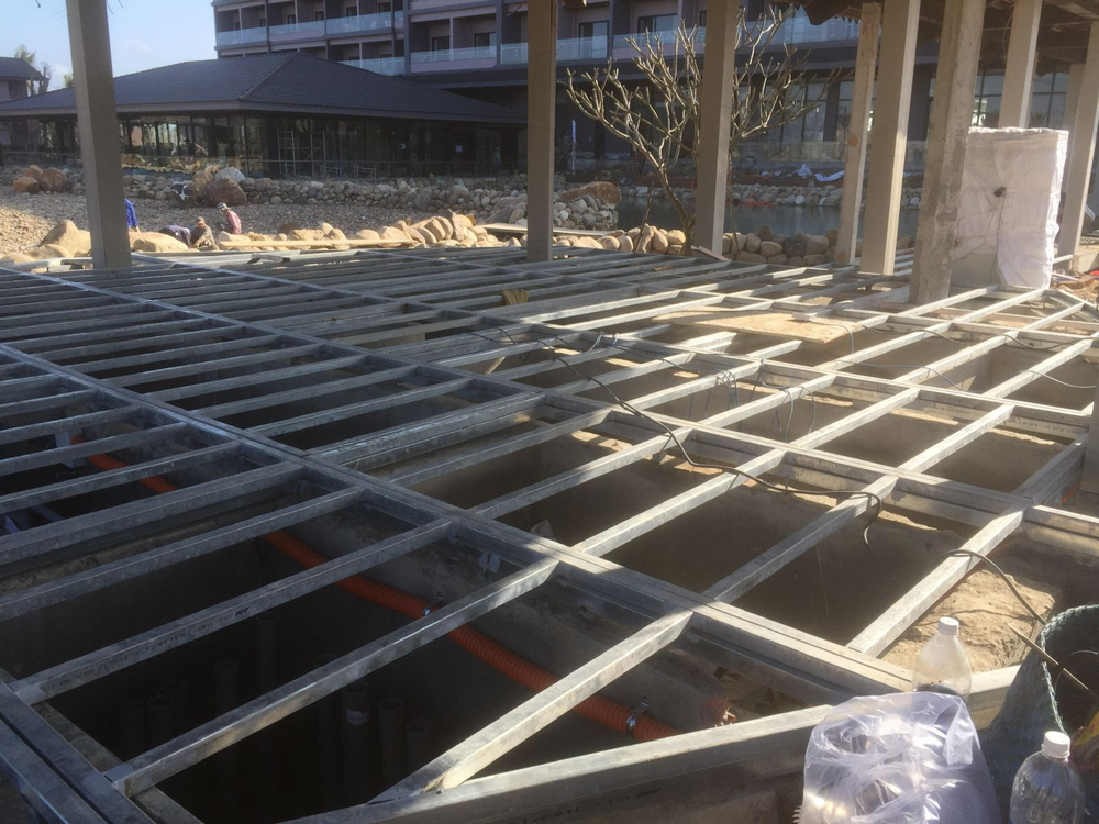 Thiết kế và dựng hệ khung xương sắt là bước quan trọng khi thi công tấm Cemboard chịu lực