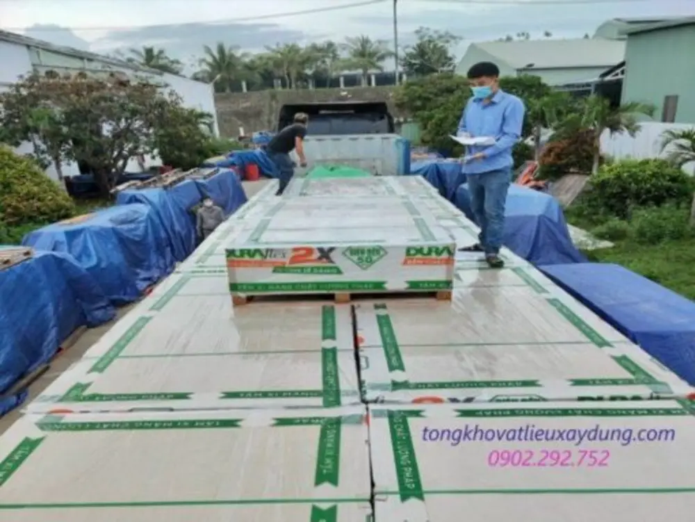 Lựa chọn tấm cemboard 5mm giúp loại bỏ hoàn toàn nỗi lo ẩm mốc cho hệ trần