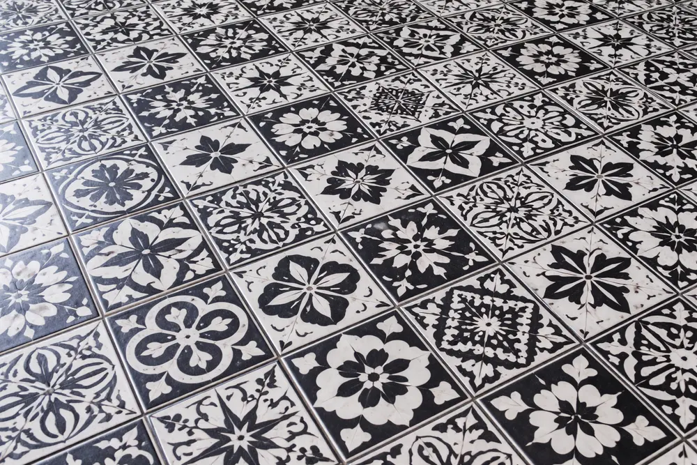 Màu đen trắng tối giản giúp không gian trở nên thời thượng và cực kỳ dễ phối đồ nội thất