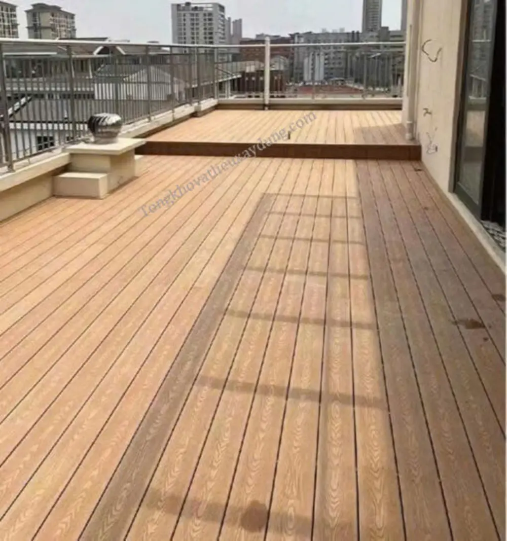 Thi công chuẩn kỹ thuật giúp sàn chịu được bão lũ và tác động môi trường trong nhiều thập kỷ.