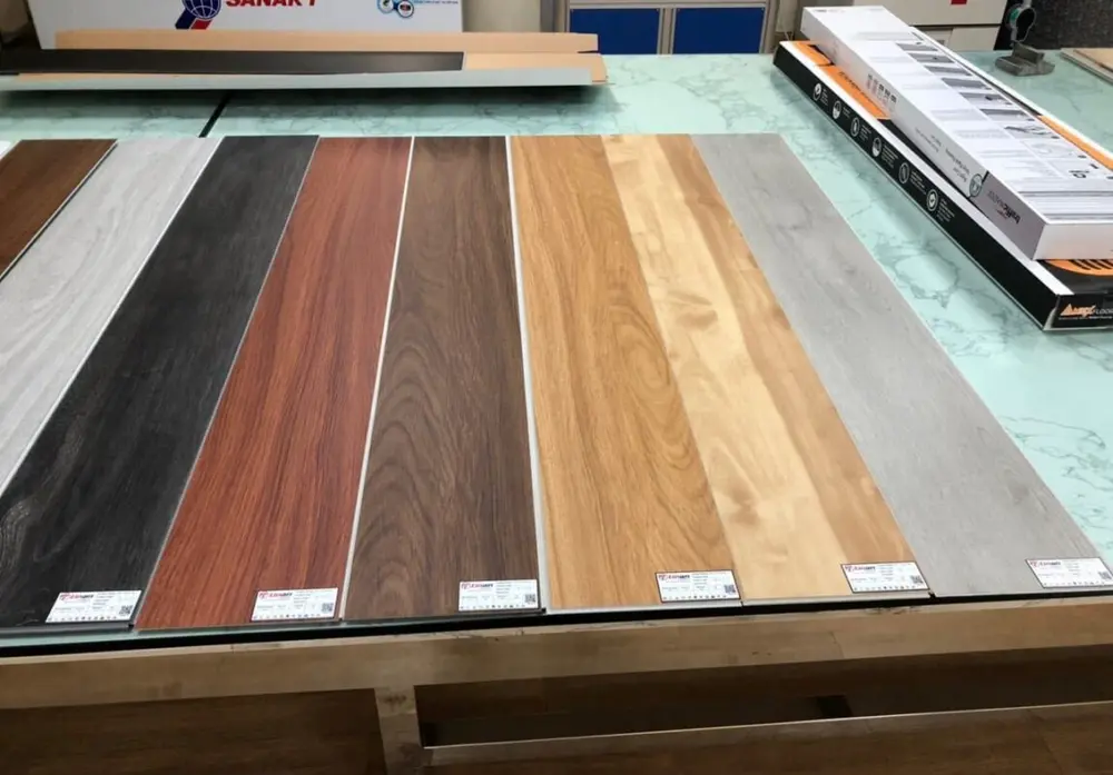 Việc giải đáp kỹ các thắc mắc giúp khách hàng yên tâm hơn khi sử dụng vách nhẹ cemboard