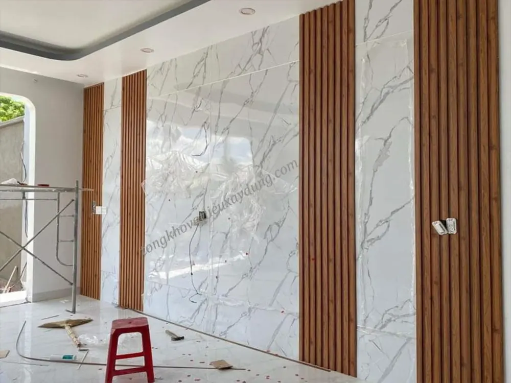 Sự đa dạng về mẫu mã giúp tấm nhựa PVC phù hợp với mọi phong cách thiết kế nội thất