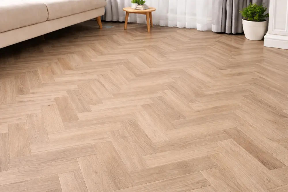 Kiểu lát xương cá giúp xóa tan sự đơn điệu và nâng tầm giá trị thẩm mỹ cho ngôi nhà